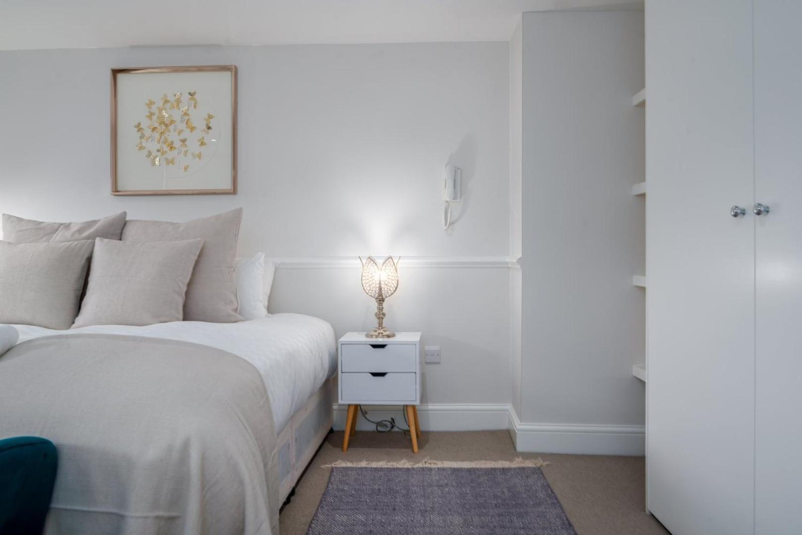 Сasa de vacaciones Guestready - Family With Garden For 6 Londres